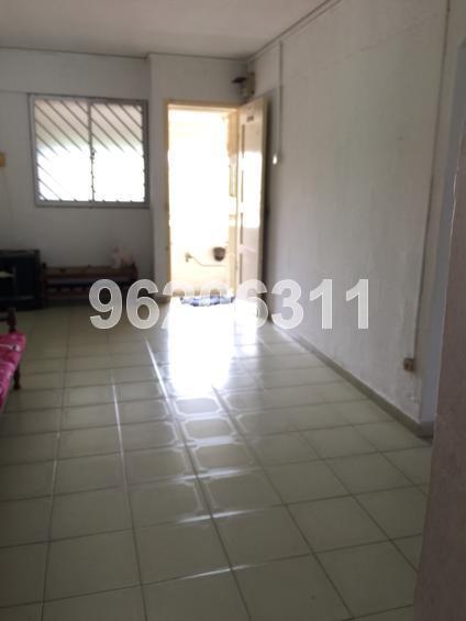 Yishun Street 11 thumbnail photo